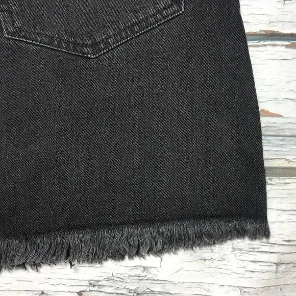 ⚡️SOLD⚡️Madewell Denim Mini Skirt Black Jean Cutoff Distressed Hem Women’s - Picture 13 of 16